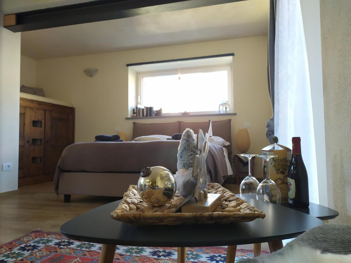 Maison Soleil - Chiara Suite Aosta Dış mekan fotoğraf